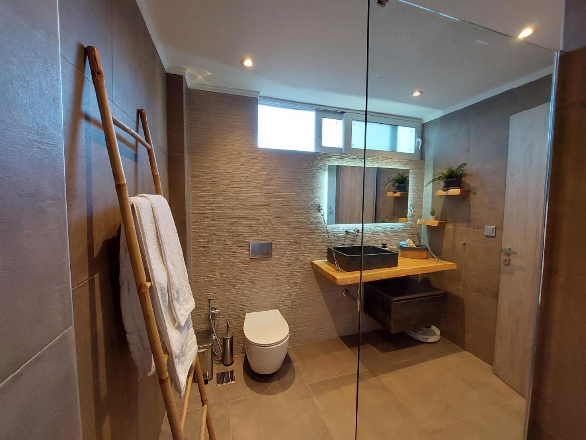 New Minimal Apartment,10' From Athens Airport Spata  Luaran gambar