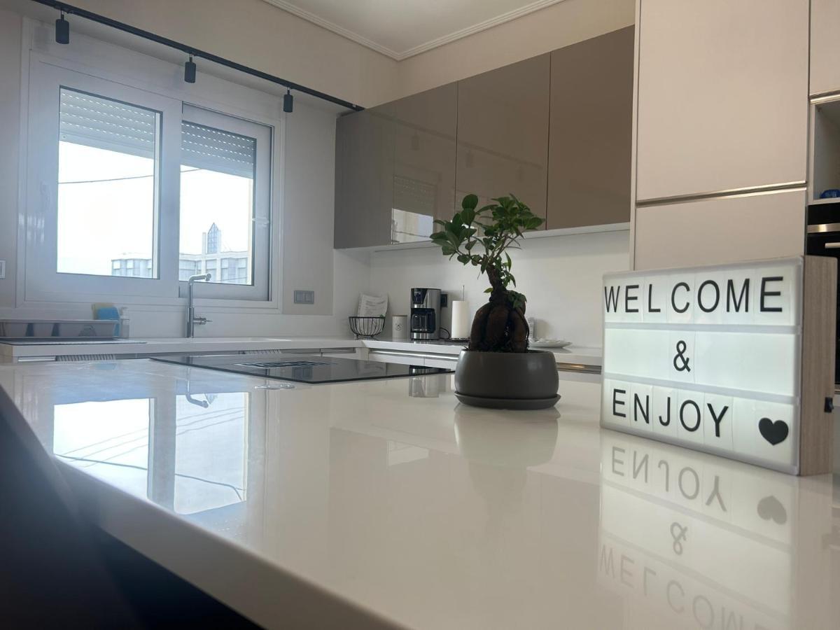 New Minimal Apartment,10' From Athens Airport Spata  Luaran gambar